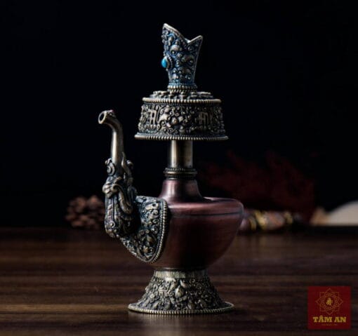 Bình nước tẩy tịnh bằng đồng cao 18cm