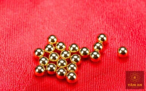 Thất bảo: Viên hạt vàng 24k