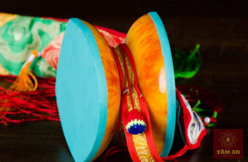 Trống Damaru màu vàng mặt da cừu xanh 13 cm - Ảnh 5